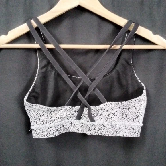 Lululemon Energy Bra Ditsy Daisy‎ Print Medium Support Black White Size 6 - Picture 2 of 5